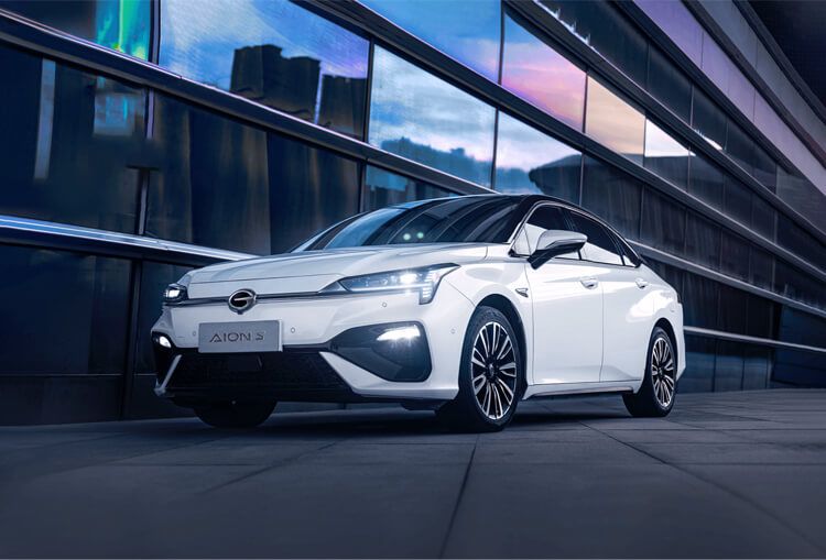 Left Hand Drive 100% Electric Aion S Sedan Chinese EV Car Clean Energy Cars Hot Selling Worldwide