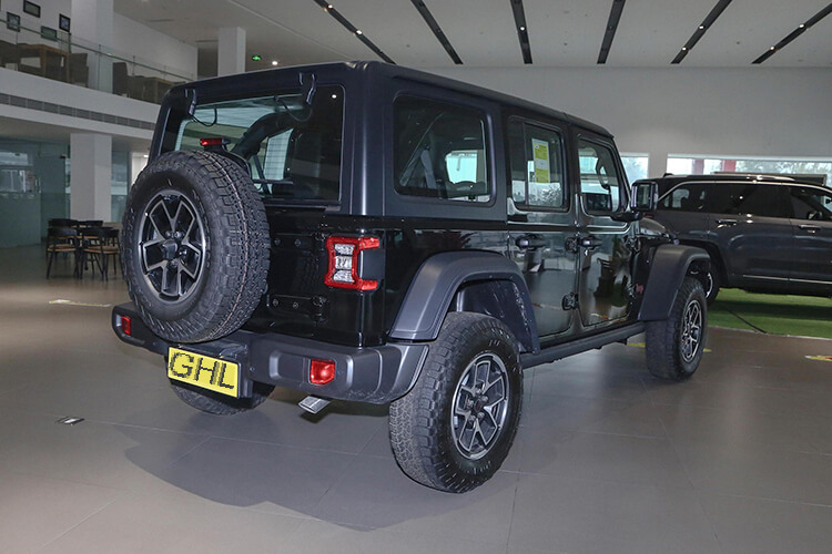 Jeep Wrangler For Whole Sale 2024 Hot Sale China Gas Car