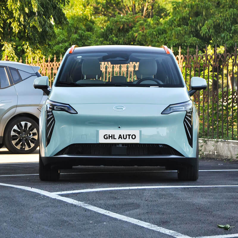 New Energy Electric Steering Wheel Assist Aion Y Plus Electric Car 150km/H