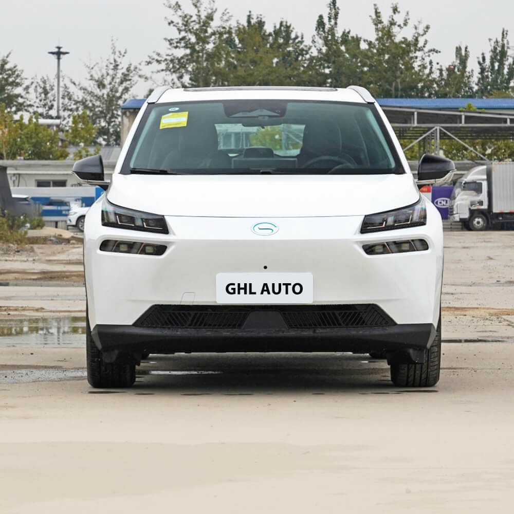 AION V PLUS Electric Midsize SUV 70kw Aion V Electric Car 185km/H