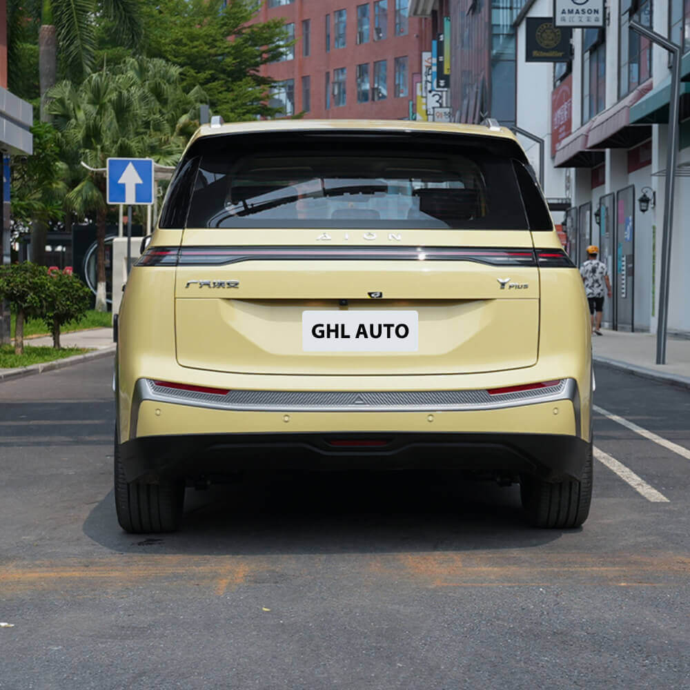 Aion Y Plus China Electric Vehicles Aion Y EV Max Mileage 610km Yellow For Sale