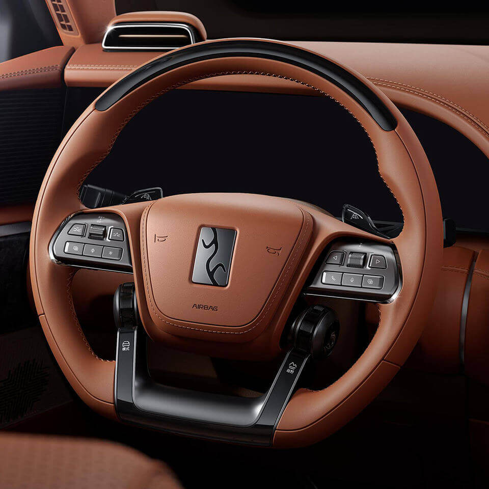 Luxury EV BYD U8 Byd U9 Byd Yangwang U8 Max Torque 1280N·M High Power 880kw Mileage Over 1000km Ev