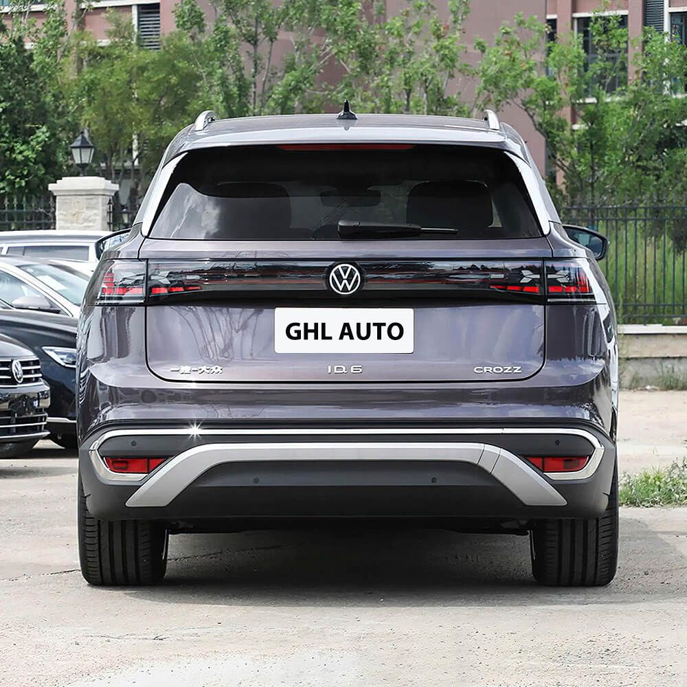 5 Door 7 Seat ID 6 Crozz VW Electric Car Fast Charge 0.5H