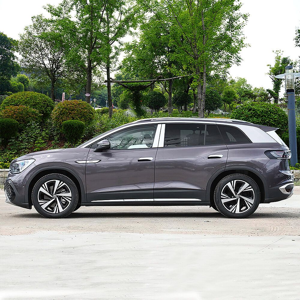 5 Door 7 Seat ID 6 Crozz VW Electric Car Fast Charge 0.5H