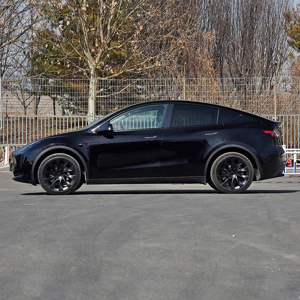 Electric EV Tesla Model Y  High Quality New Arrival New Energy Long Range Electric Sedan
