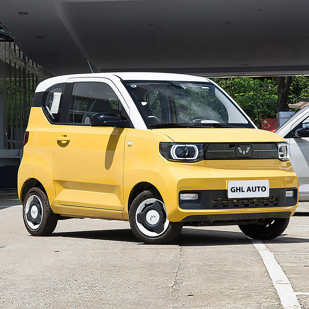 Wuling Hongguang Mini EV 4 Seats For Adults And Children Four Wheel EV Car Top Sale EV Car