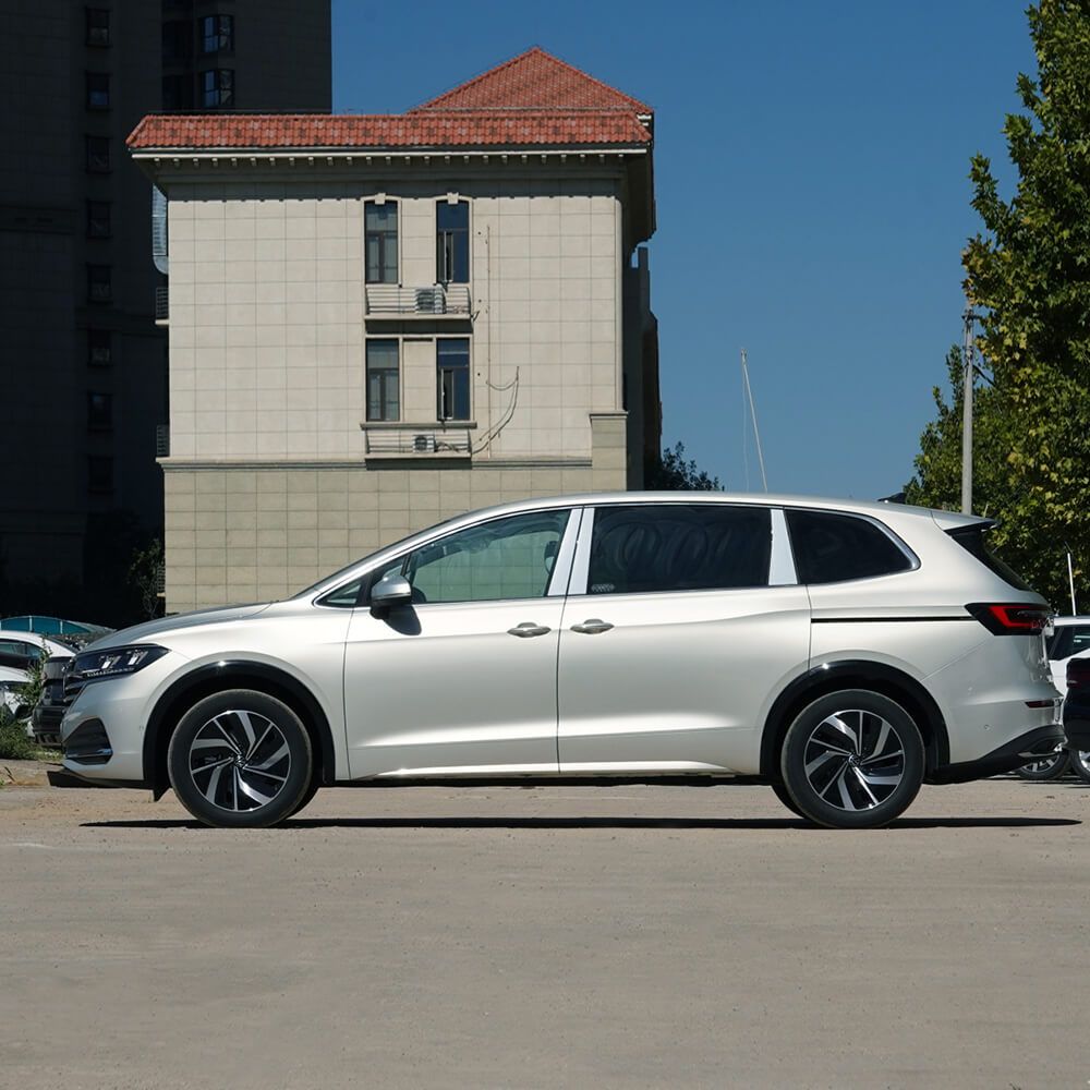 VW Viloran 380TSI MPV