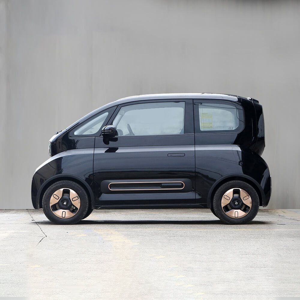 China Baojun KiWi EV wholesale export overseas mileage 305km 40kw 54horsepower 150N.m 105km/h 3-door