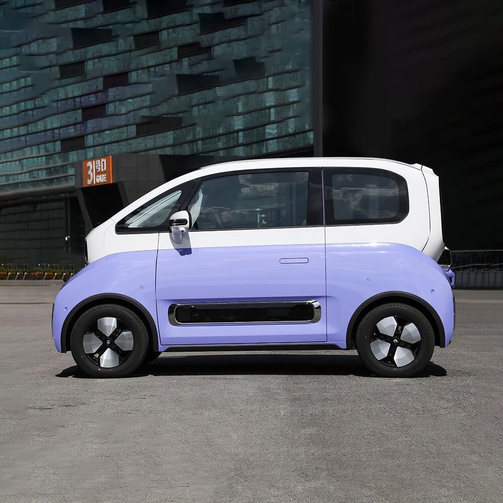 China Baojun KiWi EV wholesale export overseas mileage 305km 40kw 54horsepower 150N.m 105km/h 3-door