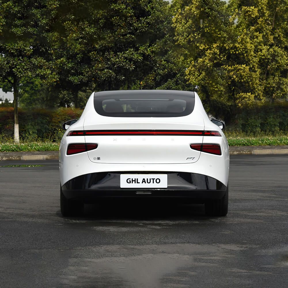 Xpeng P7i China EV max speed 200km/h max range 610km torque 757N.m weight 1940kg 70.8kWh