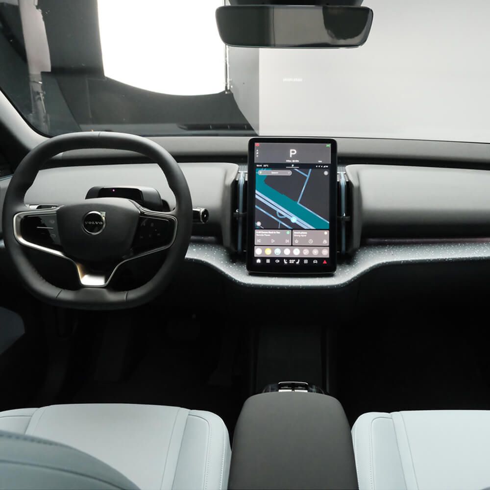 Volvo EX30 5-door 5-seater Small SUV speed 180km/h range 480km Pure electric 156 horsepower