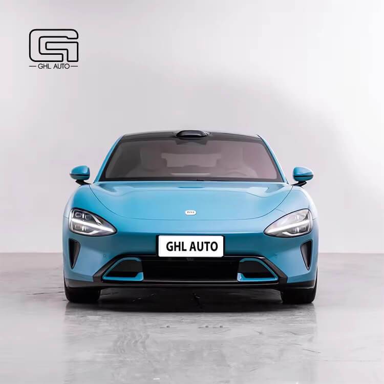 Xiaomi SU7 Clean Energy EV Porsche Panamera Same Model and Similar Configuration