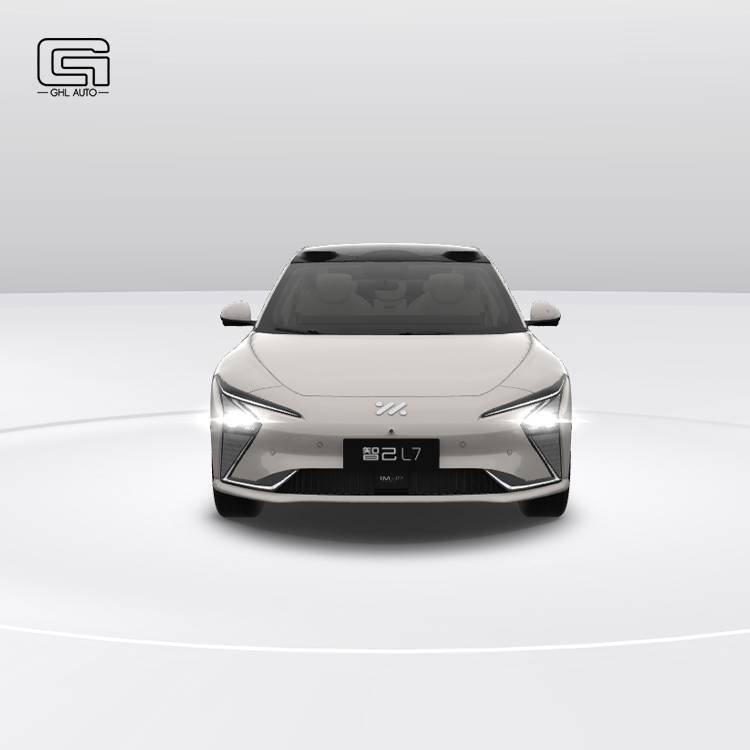 IM L7 China EV SAIC Alibaba Jointed Venture Brand Vehicle