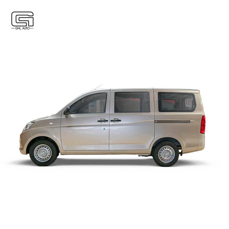 Wuling Rongguang V Micro Van 2 Seator truck 5-7 Seator bus China Gasoline Van