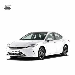 Hot Selling fast shipping TOYOTA Camery Sedan Petrol Red Color Car Made in China Vehicles Wholesale