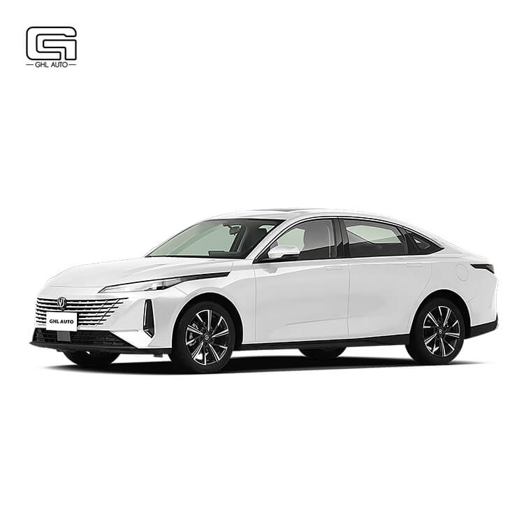 Changan Lamore Gasoline Sedan Yida 1.5T 7-speed DCT 4-door 5-seater sedan
