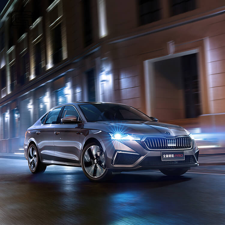 China factory price Skoda Octavia Sedan Germany Brand Car Wholesale