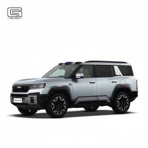 Formula Leopard 8 large SUV plug-in hybrid ev