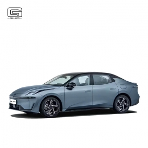 Lynk & Co 07 EM-P 2024 126 Long Range Ultra Gasoline Electric Hybrid Car