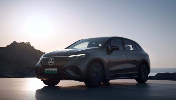 Mercedes Benz EQE SUV